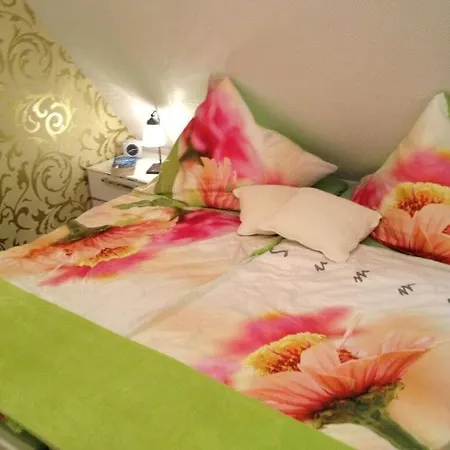 Hues Ueuep Oomram Comfortable Holiday *